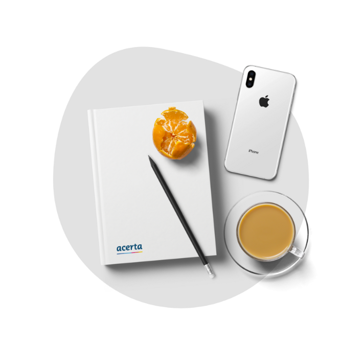 Ellips klein Iphone en schrift en mandarijn en koffie